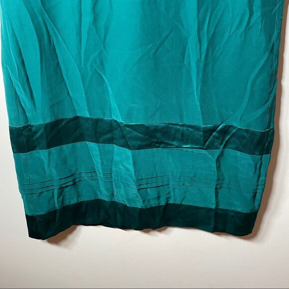 What Goes Around Comes Around Short Sleeve Green Silk Dress‎ M - Picture 3 of 12